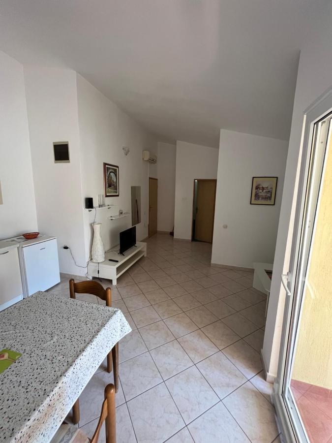 Apartments And Rooms Markovski Palit المظهر الخارجي الصورة