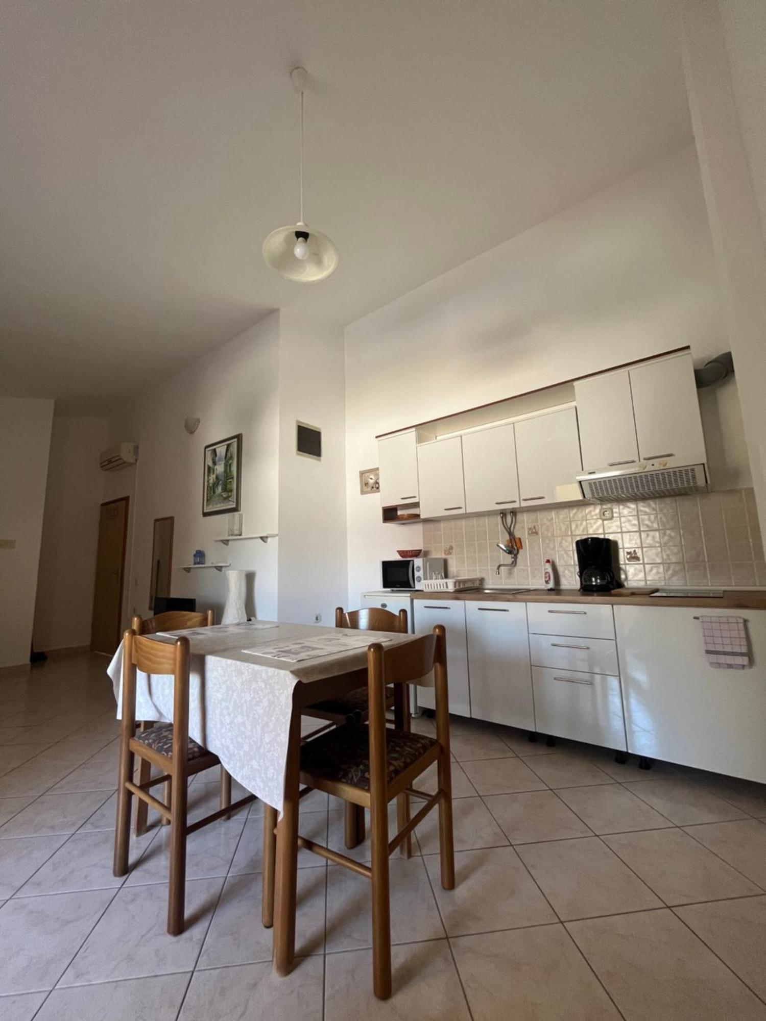 Apartments And Rooms Markovski Palit المظهر الخارجي الصورة