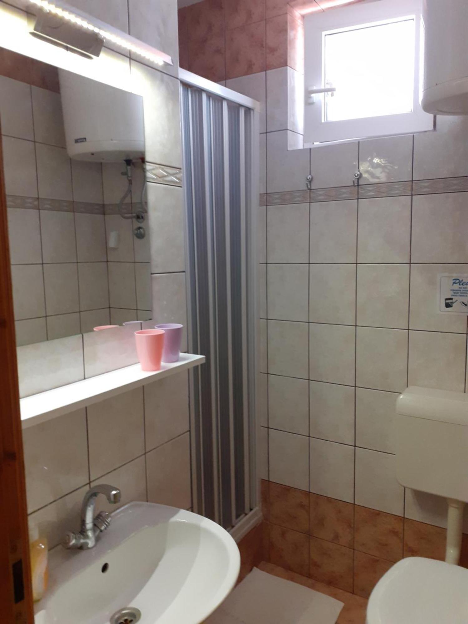 Apartments And Rooms Markovski Palit الغرفة الصورة